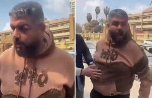 مصر.. فيديو لشاب يحاول الاعتداء على آخر ويوجه له الشتائم بعد تصويره وهو يدخن في نهار رمضان