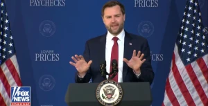 بالفيديو.. نائب ترامب:‏الرئيس أكثر شخص متسرع قابلته في حياتي…إنه يضغط باستمرار على دواسة الوقود