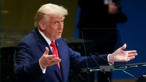 "ترامب" يثير الجدل بمنشور غامض من كلمة واحدة