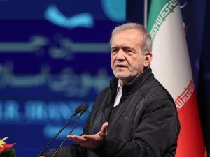 الرئيس الإيراني يناشد إلى وقف فوري للحرب التي تشن على بلاده من قبل الولايات المتحدة وإسرائيل