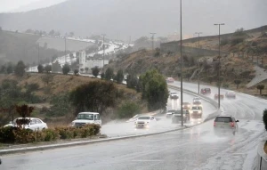 الأرصاد تكشف حالة الطقس المتوقعة اليوم: أمطار رعدية وزخات برد ورياح نشطة على هذه المناطق!