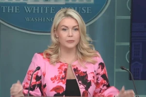 بالفيديو.. متحدثة البيت الأبيض : الرئيس ترامب مهتماً بدعوة الدول العربية للمساهمة في دفع تكاليف الحرب!