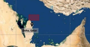 هيئة البحرية البريطانية تعلن تعرض ناقلة نفط لهجوم بمقذوف شمال الدوحة