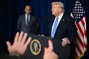 ترامب: سيتم فرض رسوم جمركية فورية 50% على جميع السلع التي تُباع لأميركا من أي دولة تزود إيران بالأسلحة العسكرية