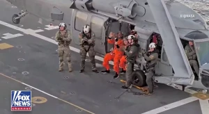 بالفيديو.. لحظة احتفال رائدا الفضاء كريستينا كوتش وفيكتور غلوفر بعد عودتهما الناجحة إلى الأرض!