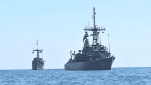 تطور جديد بشأن التحركات الأمريكية لإزالة الألغام من مضيق هرمز