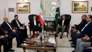 لا انفراجة.. إيران تتمسك بمطالبها الـ10 قبل التفاوض مع الوفد الأمريكي في إسلام آباد