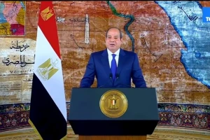 بالفيديو.. الرئيس السيسي : مصر تعرضت لخسارة 10 مليارات دولار من إيرادات قناة السويس !