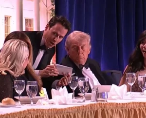 أول تعليق من ترامب على واقعة إطلاق النار خلال عشاء مراسلي البيت الأبيض!