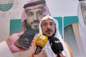"الوزارة قطعت التيار أكثر من مرة وتمكن من إعادته" .. بالفيديو: وزير الشؤون الإسلامية يكشف تفاصيل جديدة بشأن سرقة التيار الكهربائي من مسجد  وتأجير مرافقه للعمالة بالرياض