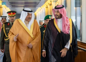 بالصور.. الأمير محمد بن سلمان يستقبل ولي عهد الكويت للمشاركة في القمة الخليجية التشاورية بجدة