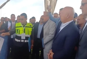 امشي خالص من قدامي.. بالفيديو: وزير النقل المصري يهين ويطرد مهندسًا ارتبك أثناء الشرح أمامه!