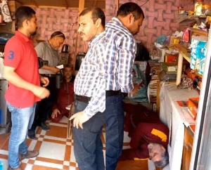 «تظاهر بالإغماء ثم قرأ التشهد».. بالفيديو.. ردة فعل صاحب محل بقالة بعد دخول مباحث التموين لتنفيذ حملة تفتيش في مصر