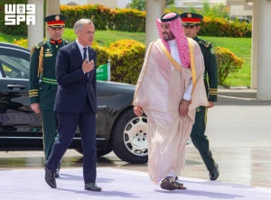 بالصور : ولي العهد يستقبل في قصر السلام بجدة رئيس وزراء كندا ويقيم له مراسم استقبال رسمية