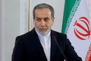 تقرير إسرائيلي: موافقة وزير خارجية إيران على تسوية بشأن هرمز دفعت ترامب لإلغاء الهجوم