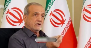 بالفيديو.. الرئيس الإيراني يبدي استغرابه من اغتيال خامنئي: لماذا استهدفوه؟