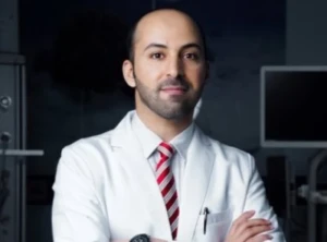 استشاري يكشف أسباب ظهور الدم الخفي في البراز.. ويوضح متى يستدعي منظار القولون