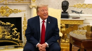 «اسكت.. أنت غير محترم»..بالفيديو: ترامب يوبخ مراسل CNN ويصف القناة بـ«الأخبار الكاذبة»