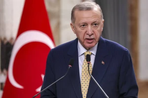 أول رد من تركيا على تصريحات نتنياهو بشأن الهجمات على سوريا