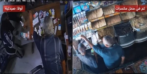 مصر.. بالفيديو: مسن يتظاهر بأنه أبكم ويسرق محل مكسرات وصيدلية في الإسماعيلية