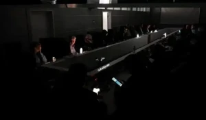انقطاع الكهرباء عن البرلمان الإيراني خلال مناقشة أزمة انقطاع التيار