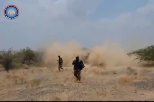 فيديو يوثق استهداف المقاومة اليمنية مواقع مليشيا الحوثي جنوب الحديدة.. ومقتل وإصابة 33 حوثيًا