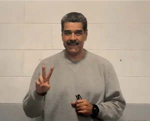 من داخل معتقله في أمريكا.. أحدث ظهور للرئيس الفنزويلي السابق نيكولاس مادورو