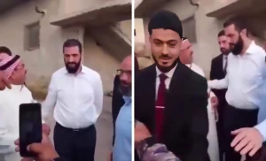 بالفيديو.. الرئيس السوري أحمد الشرع يتجول في درعا ويتفقد منزل عائلته في حي البدو