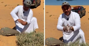 بالفيديو: أردني يكشف كيف يحصل البدو في الصحراء على الصابون!