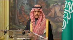 بالفيديو ..  وزير الخارجية : الحوثي فتح على نفسه بابًا لا يحتمله ..والسعودية لن تتردد في الدفاع عن نفسها