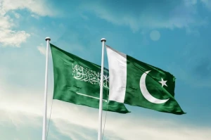 أول تعليق من باكستان على الهجمات التي استهدفت خط أنابيب سعودي بطائرات مسيرة