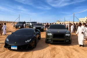 بينها كاديلاك ولامبورجيني.. فيديو جديد يستعرض السيارات الفارهة في أكبر حفل زواج بمصر