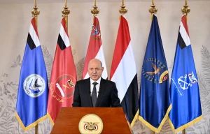 رئيس مجلس القيادة اليمني يعلن بدء العمليات العسكرية لاستعادة بقية الأراضي  المغتصبة من قبل جماعة الحوثي الإرهابية