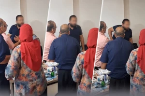 «اطلع برا » .. طبيب أسنان مصري ينفعل على مريض مسن ويوجه له شتائم داخل عيادته