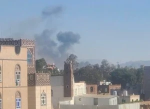 القوات المسلحة اليمنية تعلن بدء «هجوم استراتيجي» على صنعاء.. ووقوع انفجارات وسط تحليق مكثف للطيران