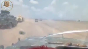 بالفيديو.. أرتال عسكرية ضخمة لألوية العمالقة تتقدم نحو المخا بعد قطع طريق إمداد الحوثيين