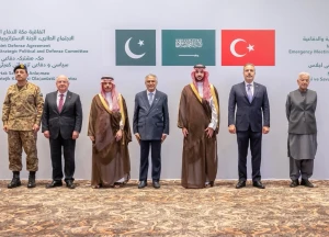 وزير الدفاع يرأس وفد المملكة في اجتماعات تجمع دول اتفاقية مكة ومسؤولين إيرانيين في طهران.. والكشف عن أهدافها