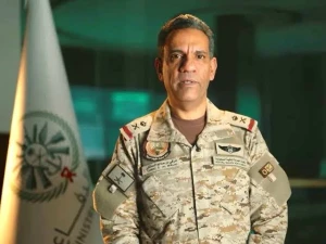 التحالف: الدفاعات الجوية تعترض وتدمر 3 صواريخ باليستية أطلقتها ميليشيا الحوثي باتجاه المنطقة الشرقية