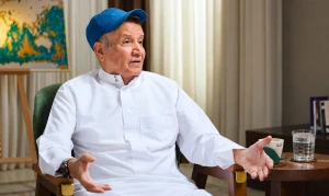 أول تعليق لـ"عبدالرحمن الراشد" على اتهامات تورط سلطنة عُمان في تسليح الحوثيين
