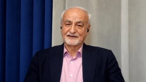محلل سياسي إيراني: إيران تريد ضمانات من السعودية والصين للاتفاق مع أمريكا..ولا نثق بروسيا