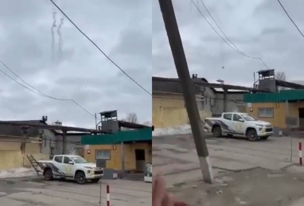 شاهد.. ردة فعل جنود أوكرانيين عقب تحطم طائرة روسية بالقرب من تشيرنيهيف