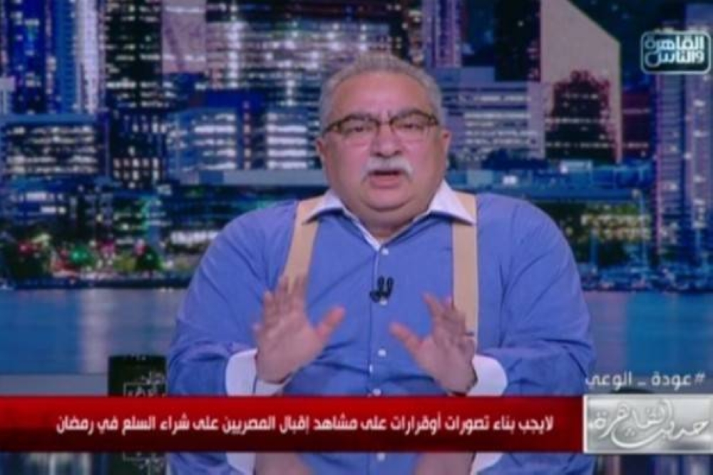 إبراهيم عيسى: صلاة التراويح ليست فرضًا أو سنة وصلاتها جماعة " اختراع "