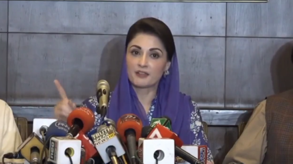 بالفيديو.. مريم نواز شريف:  "عمران خان" خائن  وسيحاكم بتهمة الخيانة العظمى قريبا جداً