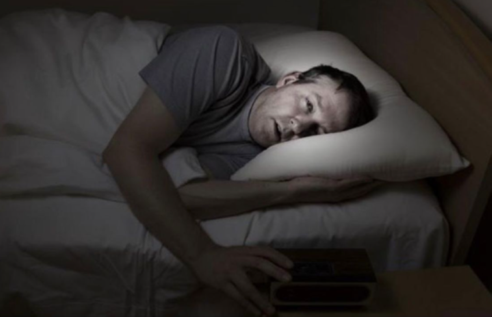 خبراء يحذرون من "التعرق الليلي": قد يكون علامة على الإصابة بـ 8 أمراض خطيرة