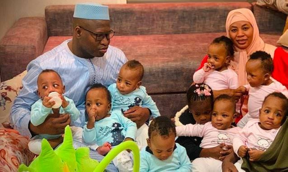 شاهد : أول عيد ميلاد للتوائم التسعة في المغرب.. والأب يكشف عن "المعاناة الوحيدة" في حياته