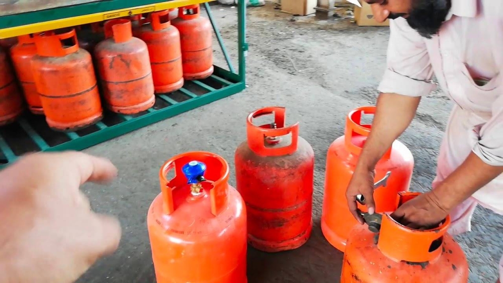 بعد تلقيها خطاباً من وزارة الطاقة .. توضيح جديد من شركة "غازكو" بشأن تعديلات أسعار بيع الغاز