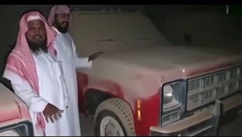 شاهد: سيارات "جمس" مخزنة داخل قبو في الرياض