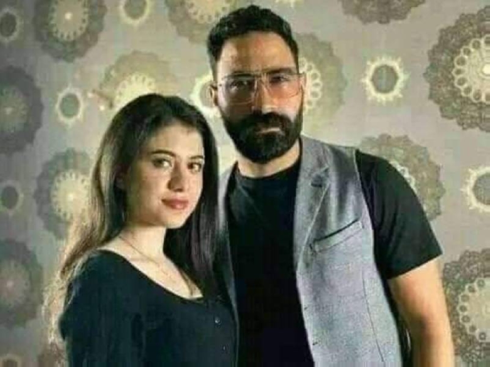 فنان مصري يكشف "سر" صورة نيرة أشرف التي أثارت جدلا واسعا.. وموقفها من العمل بالفن