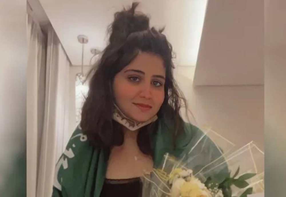 وسام السويلمي تكشف مفاجأة بشأن من تواصلوا معها للعودة للوطن