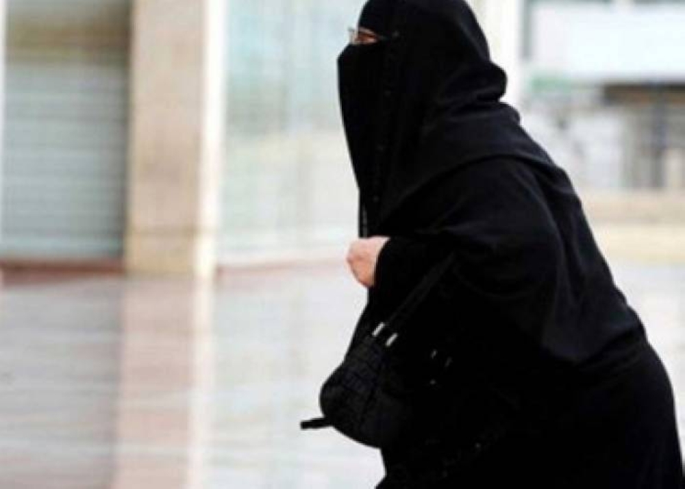 الموارد البشرية توضح مدى إمكانية إضافة زوج المواطنة غير السعودي على منصة الضمان الاجتماعي